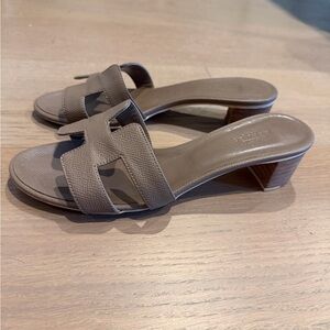 Hermes Oasis Sandals